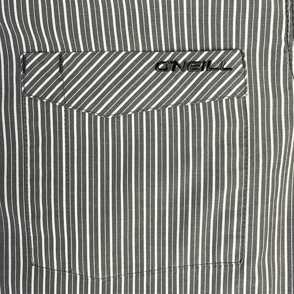 O’Neill Men’s Button Up Striped Shirt  Size L Gray and White - Picture 5 of 11